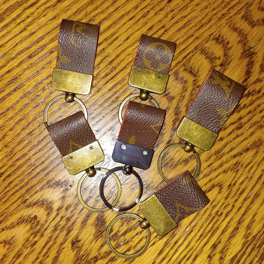 Brown Leather Keychain made with 100% authentic canvas